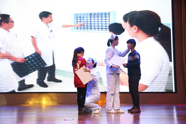 ���x����һ��ͬ����Ժ�ɹ��_չ2018�t(y��)���´�(li��n)�x��