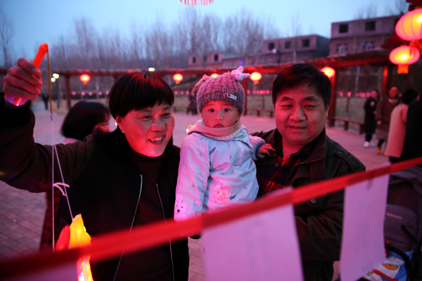 ӭ��Ԫ�����t(y��)��ͬ���c�ѹ�(ji��)