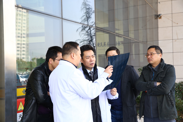 �Ƿ����׌ü������轡���ЌW�gɳ�����h�ߴ����x�\�������Ժ�e��