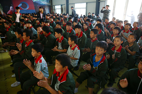 ��Ժ��У�@�_չ��Ⱦ�����غ��ķΏ��K�c���ԓp�����ԾȻ��Ƚ���֪�R�v��