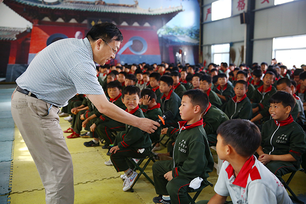 ��Ժ��У�@�_չ��Ⱦ�����غ��ķΏ��K�c���ԓp�����ԾȻ��Ƚ���֪�R�v��