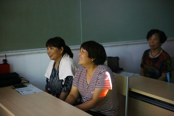 ��Ժ��������_չ׵�g�P�WУ�������̻��