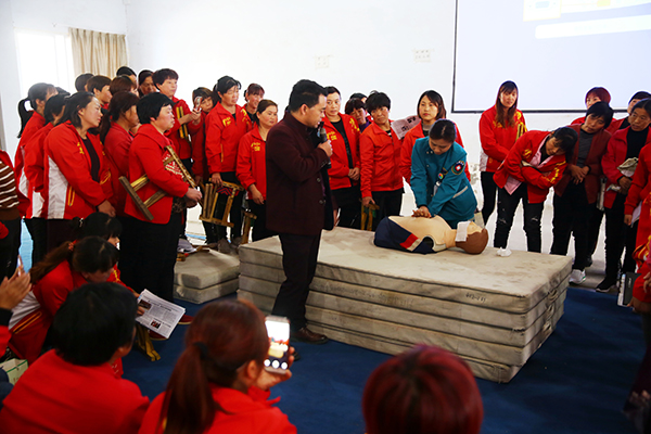 ��Ժ���\���o(h��)ʿ���ɉ�(m��ng)�F(xi��n)��(ch��ng)��ʾ�ķΏ�(f��)�K���ȷ���