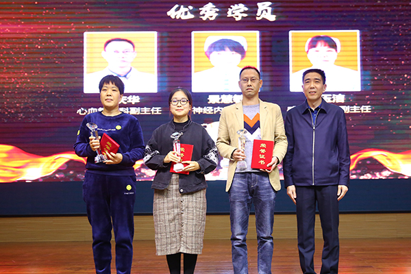 ��(y��u)��W(xu��)�T��Ӱ