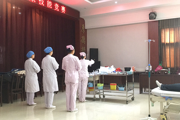 2018�����еǷ��ЋD�׽������ܸ�ِ