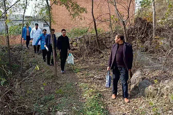 ��Ժ�_չ�����c�����������s��ͥ�������(w��)���зּ��\��؟(z��)