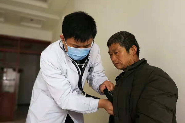 ��Ժ�_չ�����c�����������s��ͥ�������(w��)���зּ��\��؟(z��)