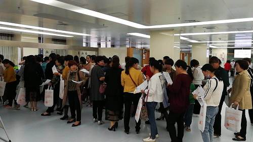 ��Ժ�e�kĸ�H��(ji��)�P(gu��n)��Ů�Խ���֪�R�v���������w�z���