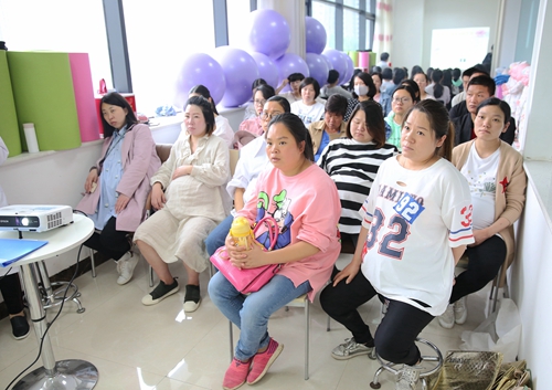 ��28��(g��)����ĸ��ι�B(y��ng)����Ժ�D�a(ch��n)���e�k��ĸ��ι�B(y��ng)�ܡ�������(d��ng)