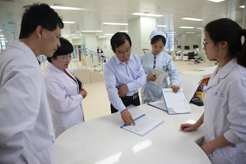 J(rn)涽(do)(w)(sh)ЧԺ_չc(ji)ǰԺL鷿