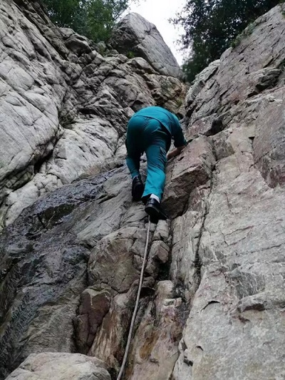 �H����ɽ������Ժ���\æ��Ԯ