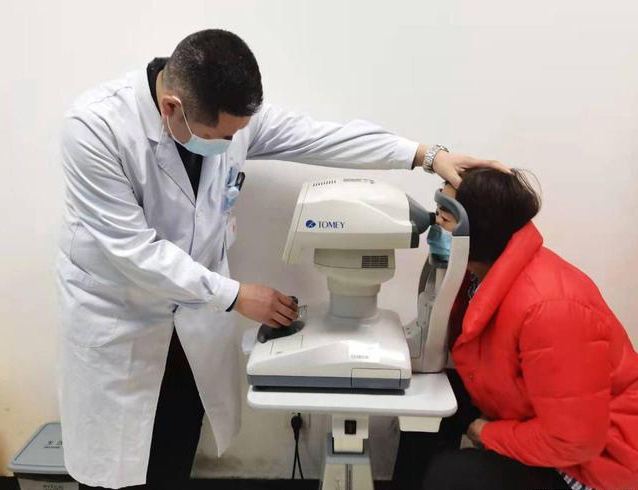 眼科吳紅昌:播撒光明的使者 眼科吳紅昌:播撒光明的使者