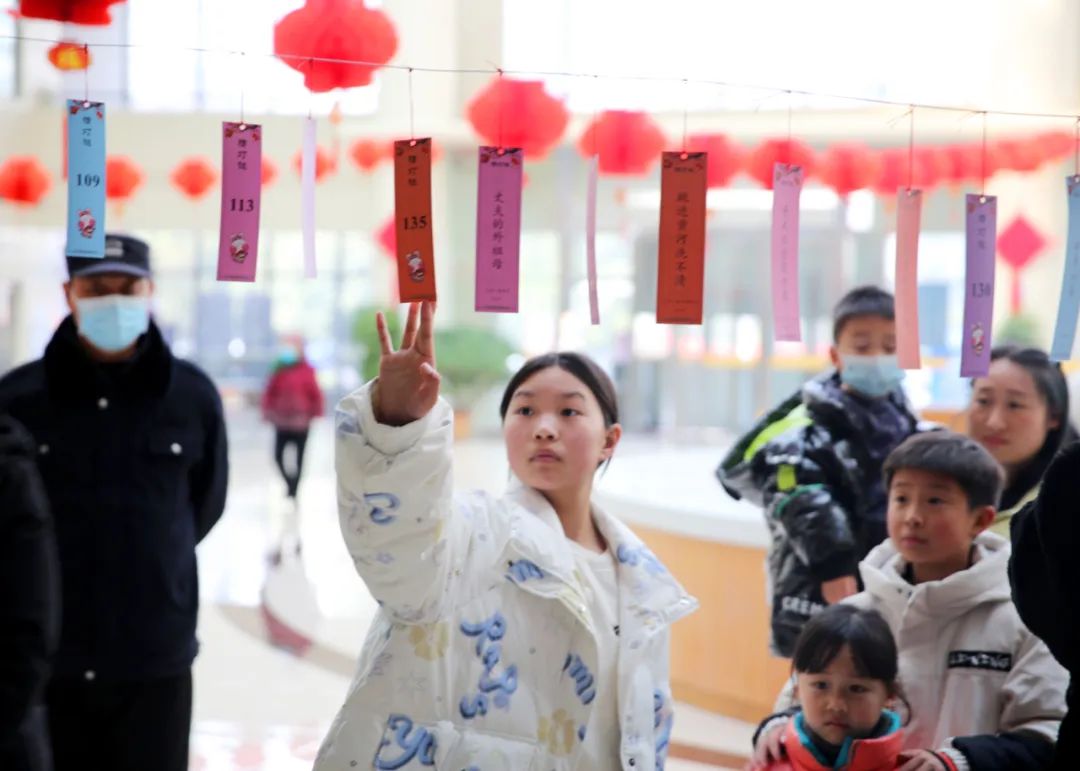 ꖳt(y)ԺekcףԪѹ(ji)ϵĻ(dng)