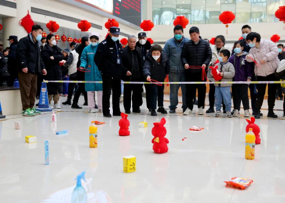 ꖳt(y)ԺekcףԪѹ(ji)ϵĻ(dng)