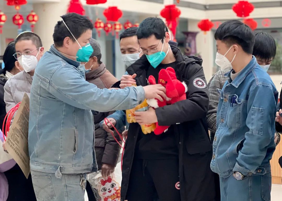 ꖳt(y)ԺekcףԪѹ(ji)ϵĻ(dng)