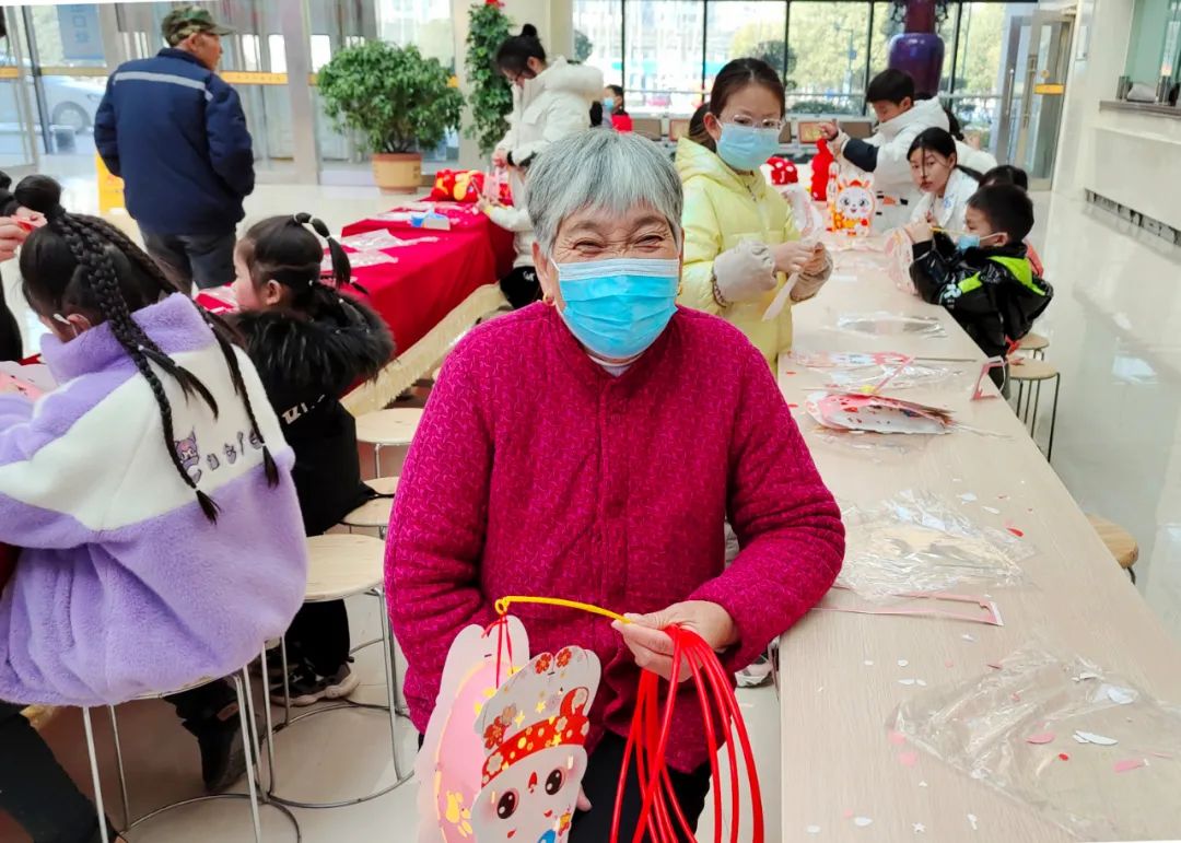 ꖳt(y)ԺekcףԪѹ(ji)ϵĻ(dng)