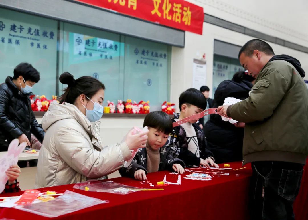 ꖳt(y)ԺekcףԪѹ(ji)ϵĻ(dng)