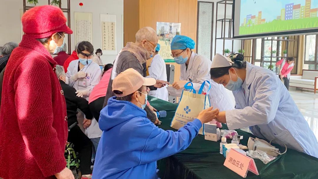 33cмs ҊδA(y)_ʼꖳt(y)Ժʺơ푡۶M(jn)