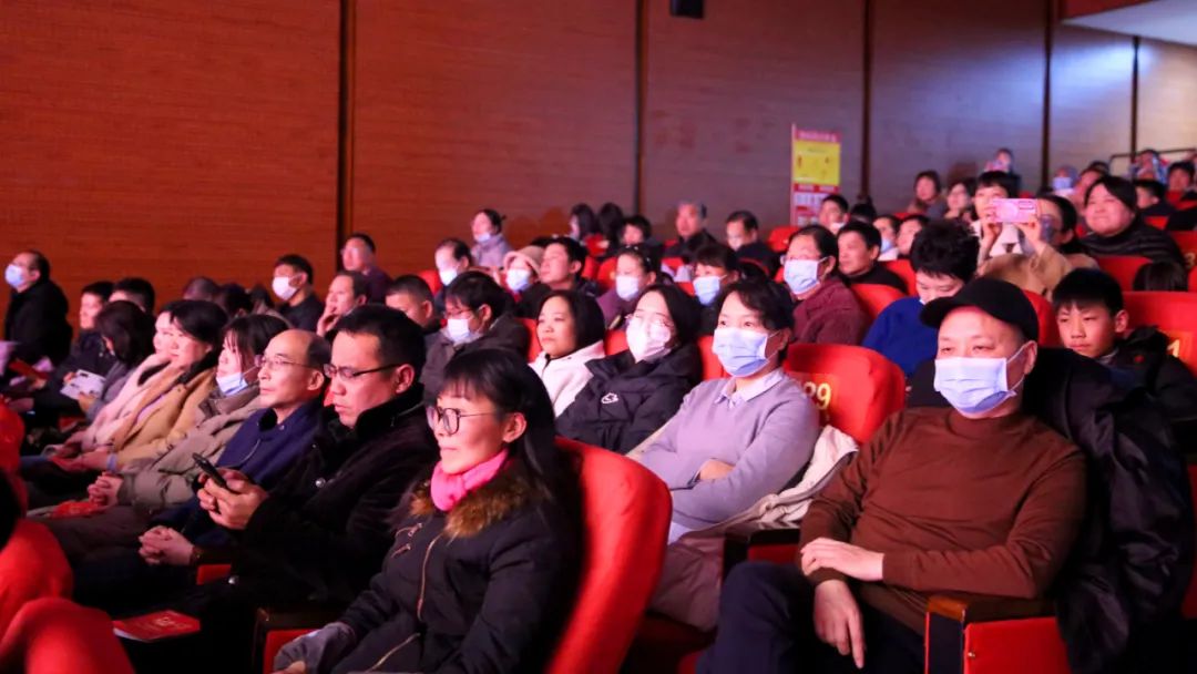 ϙC(j)I(y)W(xu)Ժ֪н푘(l)F(tun)߻͜ů(yng)t(y)Ժ(zhun)(chng)2024꽻(l)(hu)