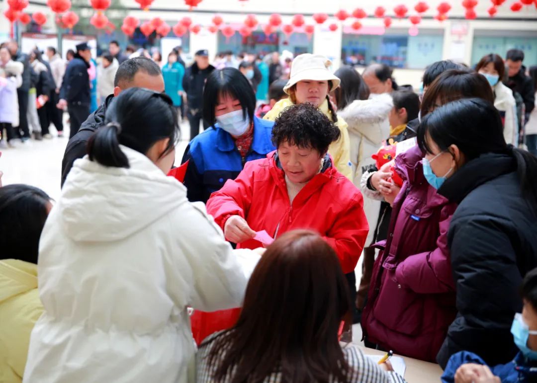 iͶȦȦ......c㡰t(y)[Ԫcѹ(ji) ʮ^ A ϲcĴ(ji)߀qδM[ԪP(yng)(yu)y(tng)ĻSĻ(gu)Ct(y)P(gun)ϵIgϲc͵Ĺ(ji)շՇꖳt(y)Ժ223t(y)ԺT\һǴdekԡggϲϲ[Ԫ,t(y)ͬcѹ(ji)}ϵĻ(dng)O(sh)вi^(q)ͶءȦȦ(g)^(q)ÿ(g)(dng)^(q)^(dng)׌Ԫ(ji)ӳMxʽ      Ԫ(ji)i       iȤ[Ƿ(dng)F(xin)tğ\(ni)SͨȤi͸ζԺ߼ҌٴxScv㸂ȿֺؿiiеĿ˼еZеĻȻ_ʣr(sh)^Ӷr(sh)gȸS(g)(g)dȤȻr(sh)l(f)gЦͬw(yn)iĘȤ          @(g)i֪ҿʲô......ڴҵ£һ(g)(g)i׽B   ջ(dng)Ҏ(gu)tПiˆTɅcһγ骄(jing)oժ(jing)һ(hu)骄(jing)^(q)LI(lng)YƷġߡ_˻ɃɻF(xin)죬fļԒMĹ(ji)ʼKgϲcĹ(ji)շՇ    Ԫ(ji)Ͷ         Ͷء{ءcCԢµһ꣬ǸRTͶجF(xin)SSԇ݆ÿ10֧𣬜(zhn)(zhn)ء(dng)һǳһööڿЄ^ۣˣ(ni)ĚggЦȲࡣ               ջ(dng)Ҏ(gu)tK(j)ͶͶД(sh)(jing)(l)(yng)(sh)ȦٵȦ^(q)xԼϲgĪ(jing)ƷM(jn)ȦȦһЎׂ(g)(jing)ƷI(lng)ȡׂ(g)δеĿ^m(x)(du)?wi)Ͷڻ?dng)б˴˽Ͷؼʹի@ϲ(ji)շՇ֟   Ԫ(ji)ȦȦ        ȦȦBm(x)궼ܴҵϲڡȦ(dng)^(q)(du)(g)(g)d²ʮ㣬վλֳȦ(zhn)Ŀ(bio)ֿ(zhn)Ŀ(bio)ʹ┵(sh)һc(din)(zhn)pһc(din)ӡֻҊcȫ؞ע^ˆTҲ̲סָ](zhn)һ(g)(g)ȦڿЄ^Ц˷(g)(dng)F(xin)ҴgB(gu)ɪ(d)صL(fng)ƴ\(yn)ȼɣլMĿĪ(jing)Ʒһ(g)(g)m(x)I(lng)ҲH˶YƷ߀˺Ȳʺ͚g                 ]뵽סt(y)Ժ߀υӲiͶȦ(dng)Ht(y)o(h)ˆTͬcΑ߀ի@˺ܶྫ(jing)Ʒt(y)ԺҲܸܵԪ(ji)Ě_ġһλסԺf c߂ʾǳϲg@NʽĻ(dng)Փt(y)Ժϰģ߀t(y)Ժ\ܸܵ˂y(tng)ĻĪ(d)Ҳӏ(qing)t(y)Ĝͨ˱˴֮gľxښgЦZж^һ(g)(d)صԪѹ(ji)  Ԫ֮ʼKr(sh) µһµ_ʼµĆ ׌҂ӭů_ ڴ ꖳt(y)ԺףԪ(ji)옷