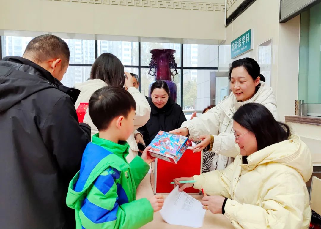 iͶȦȦ......c㡰t(y)[Ԫcѹ(ji) ʮ^ A ϲcĴ(ji)߀qδM[ԪP(yng)(yu)y(tng)ĻSĻ(gu)Ct(y)P(gun)ϵIgϲc͵Ĺ(ji)շՇꖳt(y)Ժ223t(y)ԺT\һǴdekԡggϲϲ[Ԫ,t(y)ͬcѹ(ji)}ϵĻ(dng)O(sh)вi^(q)ͶȦȦ(g)^(q)ÿ(g)(dng)^(q)^(dng)׌Ԫ(ji)ӳMxʽ      Ԫ(ji)i       iȤ[Ƿ(dng)F(xin)tğ\(ni)SͨȤi͸ζԺ߼ҌٴxScv㸂£ȿֺؿiiеĿ˼еZеĻȻ_r(sh)^Ӷr(sh)gȸS(g)(g)dȤȻr(sh)l(f)gЦͬw(yn)iĘȤ          @(g)i֪ҿʲô......ڴҵһ(g)(g)i׽B   ջ(dng)Ҏ(gu)tПiˆTɅcһγ骄(jing)oժ(jing)һ(hu)骄(jing)^(q)LI(lng)YƷġߡ_˻ɃɻF(xin)fļԒMĹ(ji)ʼKg͡ϲcĹ(ji)շՇ    Ԫ(ji)Ͷ         Ͷء{ءcCԢµһǸRTͶجF(xin)SSԇ݆ÿ10֧𣬜(zhn)(zhn)ء(dng)һǳһööڿЄ^ۣ(ni)ĚggЦȲ               ջ(dng)Ҏ(gu)tK(j)ͶͶД(sh)(jing)(l)(yng)(sh)ȦٵȦ^(q)xԼϲgĪ(jing)ƷM(jn)ȦȦһЎׂ(g)(jing)ƷI(lng)ȡׂ(g)δеĿ^m(x)(du)?wi)Ͷڻ?dng)б˴˽Ͷؼɣʹի@ϲ(ji)շՇ֟   Ԫ(ji)ȦȦ        ȦȦBm(x)궼ܴҵϲڡȦ(dng)^(q)(du)(g)(g)d²ʮվλֳȦ(zhn)Ŀ(bio)ֿ(zhn)Ŀ(bio)ʹ┵(sh)һc(din)(zhn)pһc(din)ӡֻҊcȫ؞ע^ˆTҲ̲סָ](zhn)һ(g)(g)ȦڿЄ^Ц˷(g)(dng)F(xin)ҴgB(gu)ɪ(d)صL(fng)ƴ\(yn)ȼլMĿĪ(jing)Ʒһ(g)(g)m(x)I(lng)ҲH˶YƷ߀˺Ȳʺ͚g                 ]뵽סt(y)Ժ߀υӲiͶȦ(dng)Ht(y)o(h)ˆTͬcΑ߀ի@˺ܶྫ(jing)Ʒt(y)ԺҲܸܵԪ(ji)Ě_ġһλסԺf c߂ʾǳϲg@NʽĻ(dng)Փt(y)Ժϰ߀t(y)Ժ\ܸܵ˂y(tng)ĻĪ(d)Ҳӏ(qing)t(y)Ĝͨ˱˴֮gľxښgЦZж^һ(g)(d)صԪѹ(ji)  Ԫ֮ʼKr(sh) µһµ_ʼµĆ ׌҂ӭů_ ڴ ꖳt(y)ԺףԪ(ji)옷