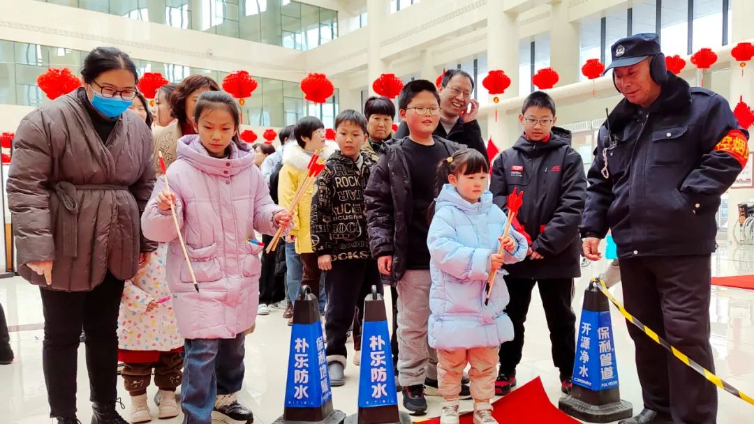 iͶȦȦ......c㡰t(y)[Ԫcѹ(ji) ʮ^ A ϲcĴ(ji)߀qδM[ԪP(yng)(yu)y(tng)ĻSĻ(gu)Ct(y)P(gun)ϵIgϲc͵Ĺ(ji)շՇꖳt(y)Ժ223t(y)ԺT\һǴdekԡggϲϲ[Ԫ,t(y)ͬcѹ(ji)}ϵĻ(dng)O(sh)вi^(q)ͶȦȦ(g)^(q)ÿ(g)(dng)^(q)^(dng)׌Ԫ(ji)ӳMxʽ      Ԫ(ji)i       iȤ[Ƿ(dng)F(xin)tğ\(ni)SͨȤi棬͸ζԺ߼ҌٴxScv㸂ȿֺؿiiףеĿ˼еZеĻȻ_r(sh)^Ӷr(sh)gȸS(g)(g)dȤȻr(sh)l(f)gЦͬw(yn)iĘȤ          @(g)i֪ҿʲô......ڴҵһ(g)(g)i׽B   ջ(dng)Ҏ(gu)tПiˆTɅcһγ骄(jing)oժ(jing)һ(hu)骄(jing)^(q)LI(lng)YƷġߡ_˻ɃɻF(xin)fļԒMĹ(ji)ʼKgϲcĹ(ji)շՇ    Ԫ(ji)Ͷ         Ͷء{ءcCԢµһ꣬ǸRTͶجF(xin)SSԇ݆ÿ10֧𣬜(zhn)(zhn)֡ء(dng)һǳһööڿЄ^(ni)ĚggЦȲ               ջ(dng)Ҏ(gu)tK(j)ͶͶД(sh)(jing)(l)(yng)(sh)ȦٵȦ^(q)xԼϲgĪ(jing)ƷM(jn)ȦȦһЎׂ(g)(jing)ƷI(lng)ȡׂ(g)δеĿ^m(x)(du)?wi)Ͷڻ?dng)б˴˽Ͷؼɣʹի@ϲ(ji)շՇ֟   Ԫ(ji)ȦȦ        ȦȦBm(x)궼ܴҵϲڡȦ(dng)^(q)(du)(g)(g)d²ʮվλֳȦ(zhn)Ŀ(bio)ֿ(zhn)Ŀ(bio)ʹ┵(sh)һc(din)(zhn)pһc(din)ӡֻҊcȫ؞ע^ˆTҲ̲סָ](zhn)һ(g)(g)ȦڿЄ^Ц˷(g)(dng)F(xin)ҴgB(gu)ɪ(d)صL(fng)ƴ\(yn)ȼɣլMĿĪ(jing)Ʒһ(g)(g)m(x)I(lng)ҲH˶YƷ߀˺Ȳʺ͚g                 ]뵽סt(y)Ժ߀υӲiͶȦ(dng)Ht(y)o(h)ˆTͬcΑ߀ի@˺ܶྫ(jing)Ʒt(y)ԺҲܸܵԪ(ji)Ěգ_ġһλסԺf c߂ʾǳϲg@NʽĻ(dng)Փt(y)Ժϰģ߀t(y)Ժ\ܸܵ˂y(tng)ĻĪ(d)Ҳӏ(qing)t(y)Ĝͨ˱˴֮gľxښgЦZж^һ(g)(d)صԪѹ(ji)  Ԫ֮ʼKr(sh) µһꡢµ_ʼµĆ ׌҂ӭů_ ڴ ꖳt(y)ԺףԪ(ji)옷