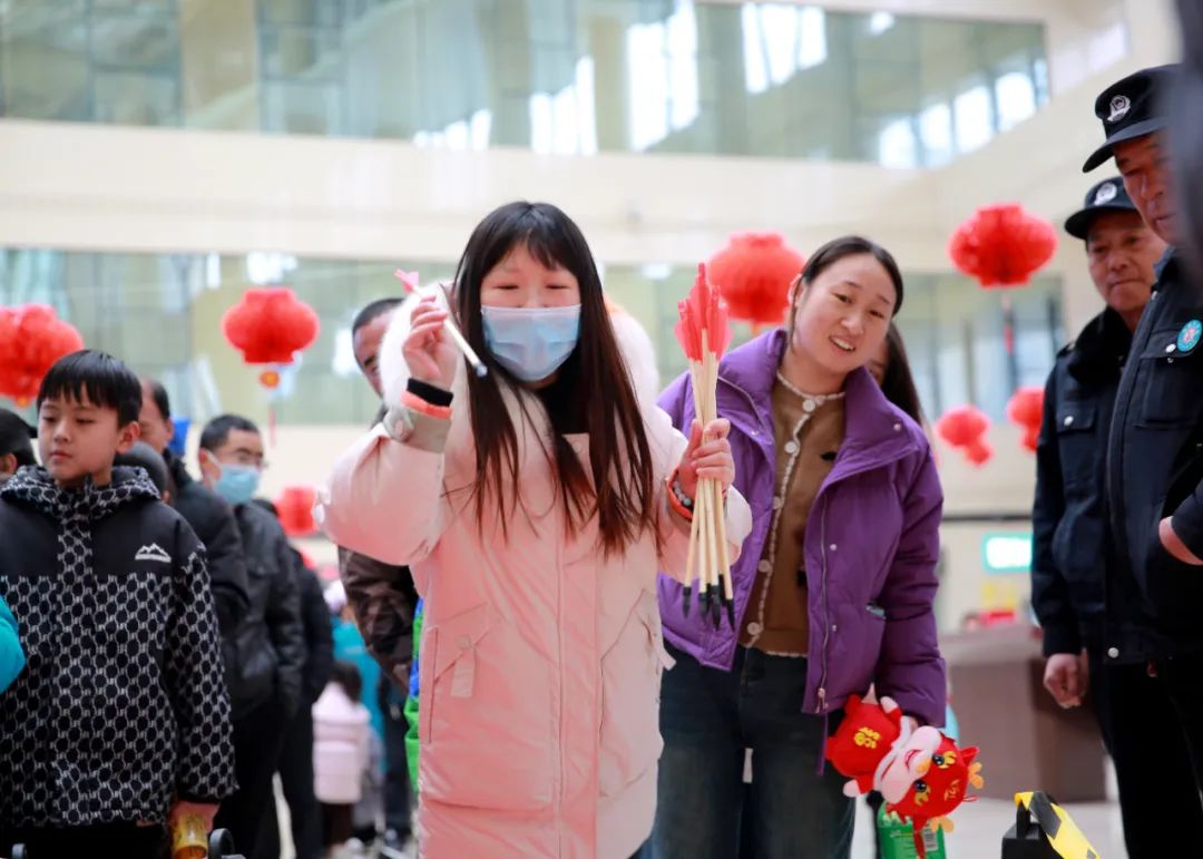 iͶȦȦ......c㡰t(y)[Ԫcѹ(ji) ʮ^ A ϲcĴ(ji)߀qδM[ԪP(yng)(yu)y(tng)ĻSĻ(gu)Ct(y)P(gun)ϵIgϲc͵Ĺ(ji)շՇꖳt(y)Ժ223t(y)ԺT\һǴdekԡggϲϲ[Ԫ,t(y)ͬcѹ(ji)}ϵĻ(dng)O(sh)вi^(q)ͶȦȦ(g)^(q)ÿ(g)(dng)^(q)^(dng)׌Ԫ(ji)ӳMxʽ      Ԫ(ji)i       iȤ[Ƿ(dng)F(xin)tğ\(ni)SͨȤi͸ζԺ߼ҌٴxScv㸂ȿֺؿiiеĿ˼еZеĻȻ_r(sh)^Ӷr(sh)gȸS(g)(g)dȤȻr(sh)l(f)gЦͬw(yn)iĘȤ          @(g)i֪ҿʲô......ڴҵһ(g)(g)i׽B   ջ(dng)Ҏ(gu)tПiˆTɅcһγ骄(jing)oժ(jing)һ(hu)骄(jing)^(q)LI(lng)YƷġߡ_˻ɃɻF(xin)죬fļԒMĹ(ji)飬ʼKgϲcĹ(ji)շՇ    Ԫ(ji)Ͷ         Ͷء{ءcCԢµһǸաRTͶجF(xin)SSԇ݆ÿ10֧(zhn)(zhn)֡ء(dng)һǳһööڿЄ^ˣ(ni)ĚggЦȲ               ջ(dng)Ҏ(gu)tK(j)ͶͶД(sh)(jing)(l)(yng)(sh)ȦٵȦ^(q)xԼϲgĪ(jing)ƷM(jn)ȦȦһЎׂ(g)(jing)ƷI(lng)ȡׂ(g)δеĿ^m(x)(du)?wi)Ͷڻ?dng)б˴˽Ͷؼʹի@ϲ(ji)շՇ֟   Ԫ(ji)ȦȦ        ȦȦBm(x)궼ܴҵϲڡȦ(dng)^(q)(du)(g)(g)d²ʮվλֳȦ(zhn)Ŀ(bio)ֿ(zhn)Ŀ(bio)ʹ┵(sh)һc(din)(zhn)pһc(din)ӡֻҊcȫ؞ע^ˆTҲ̲סָ](zhn)һ(g)(g)ȦڿЄ^Ц˷(g)(dng)F(xin)ҴgB(gu)ɪ(d)صL(fng)ƴ\(yn)ȼլMĿĪ(jing)Ʒһ(g)(g)m(x)I(lng)ߣҲH˶YƷ߀˺Ȳʺ͚g                 ]뵽סt(y)Ժ߀υӲiͶȦ(dng)Ht(y)o(h)ˆTͬcΑ߀ի@˺ܶྫ(jing)Ʒt(y)ԺҲܸܵԪ(ji)Ě_ġһλסԺf c߂ʾǳϲg@NʽĻ(dng)Փt(y)Ժϰģ߀t(y)Ժ\ܸܵ˂y(tng)ĻĪ(d)Ҳӏ(qing)t(y)Ĝͨ˱˴֮gľxښgЦZж^һ(g)(d)صԪѹ(ji)  Ԫ֮ʼKr(sh) µһµ_ʼµĆ ׌҂ӭů_ ڴ ꖳt(y)ԺףԪ(ji)옷